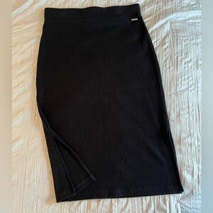 🆕 Tahari Midi Skirt